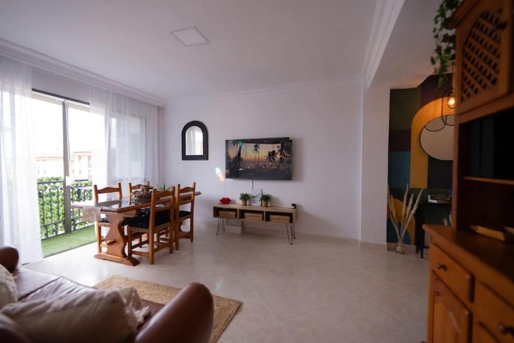 Apartamento Chic In Huelva 4 Habitaciones Exteriér fotografie